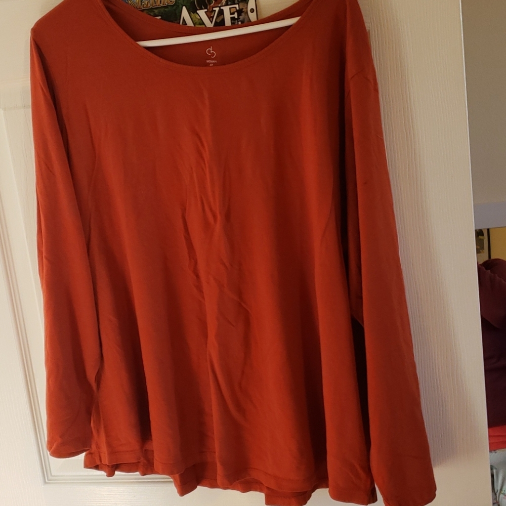 Long sleeve t